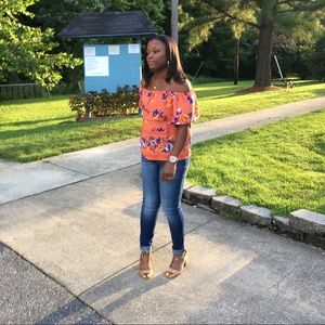 Meet your Posher, Danielle